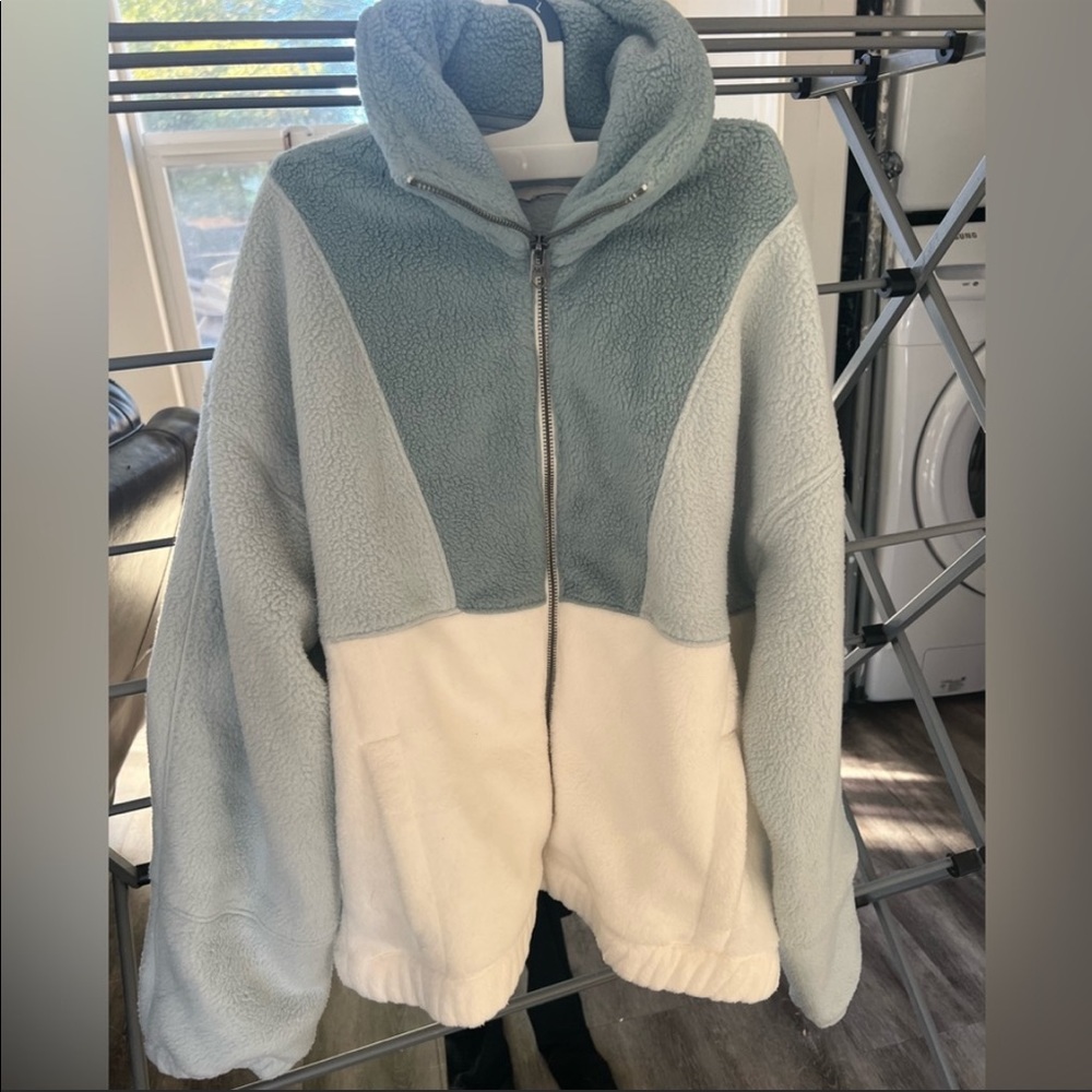 ABERCROMBIE fleece/sherpa ZIP UP